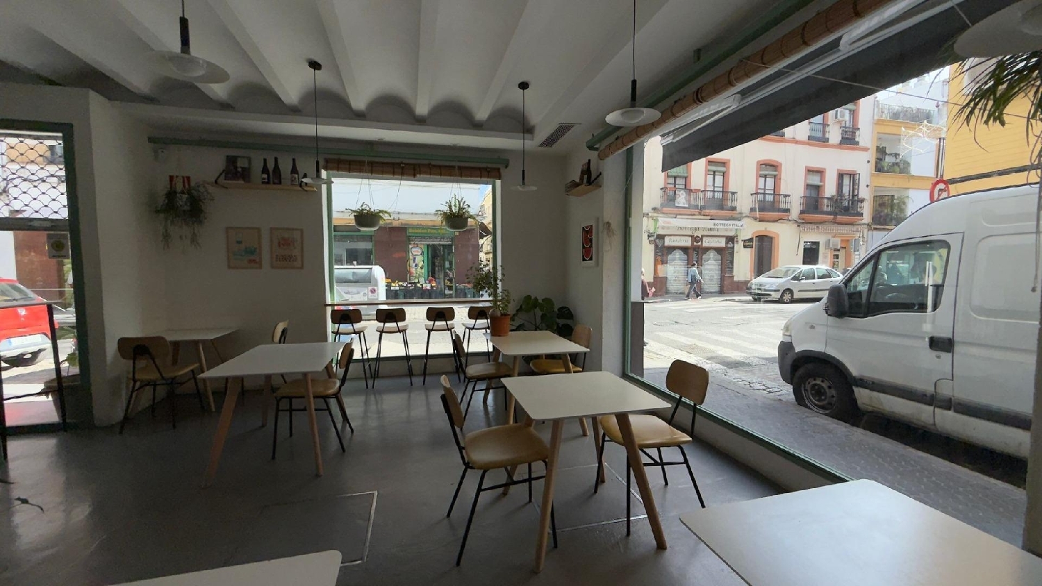  te koop bedrijfsruimte/ kantoor Sevilla La Nueva Sur 8