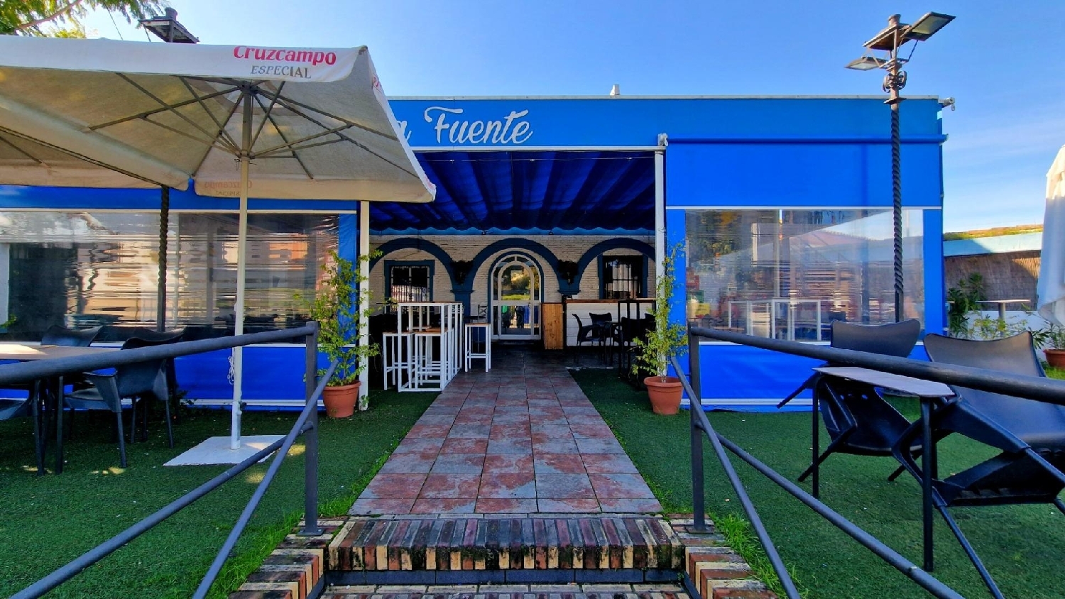  for sale commercial Valencina De La Concepción Metropolitana De Sevilla 1