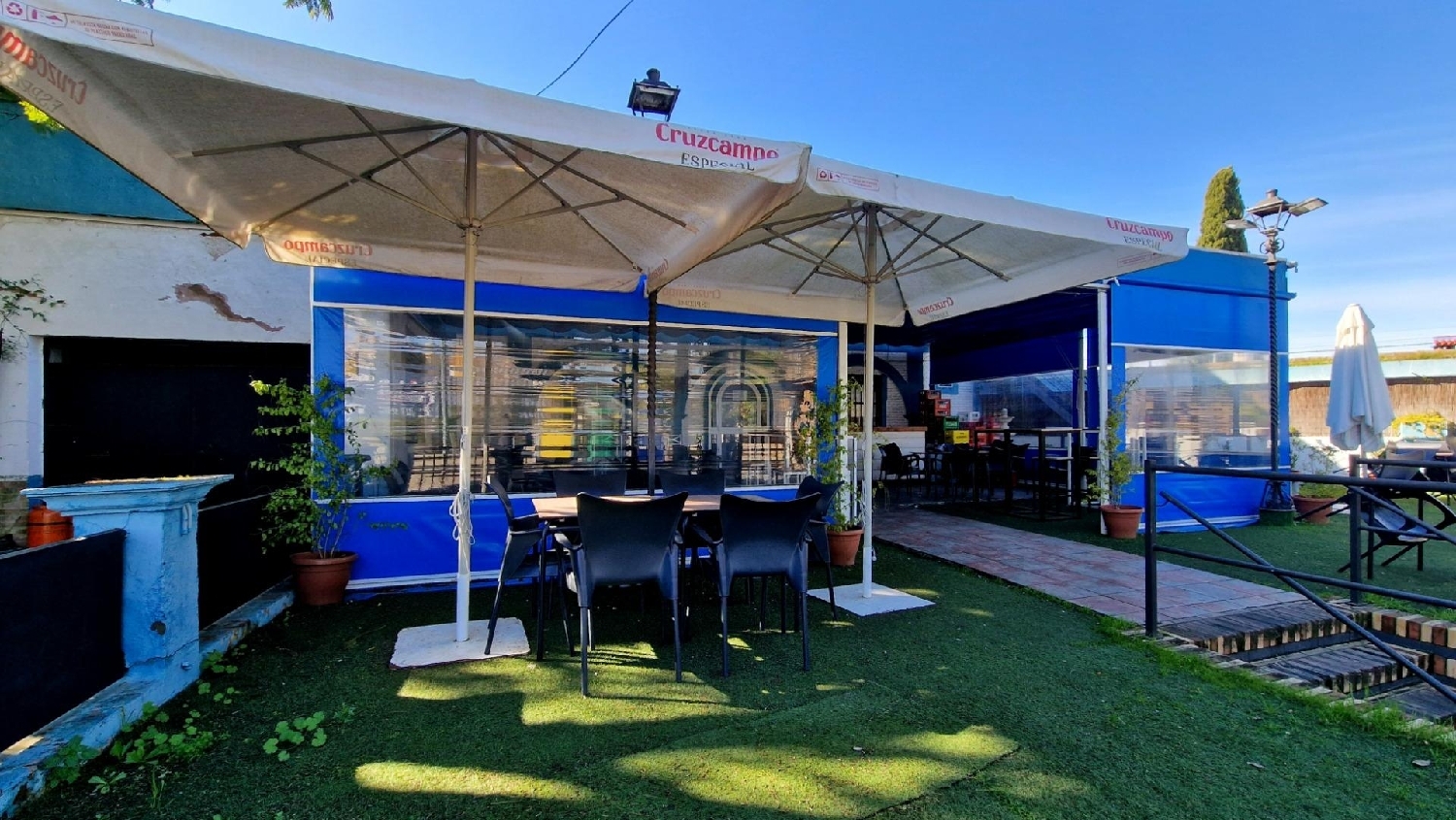  for sale commercial Valencina De La Concepción Metropolitana De Sevilla 2