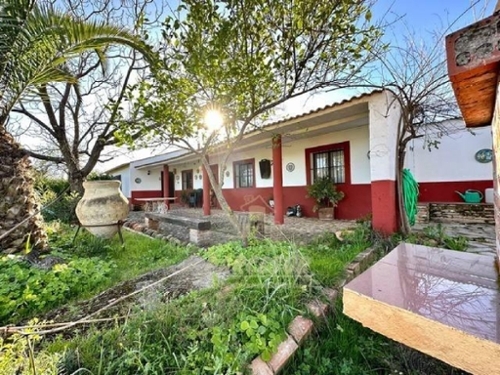 Adamuz Alto Guadalquivir hus på landet foto 6341691