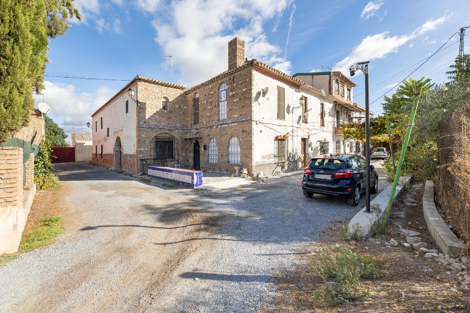 till salu hus på landet Barrio De Granada Alacantí 2