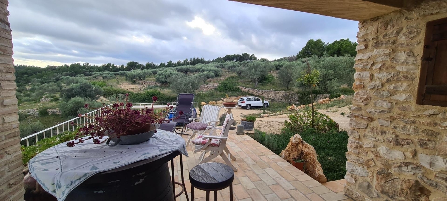  till salu hus på landet Perelló Gironès 6