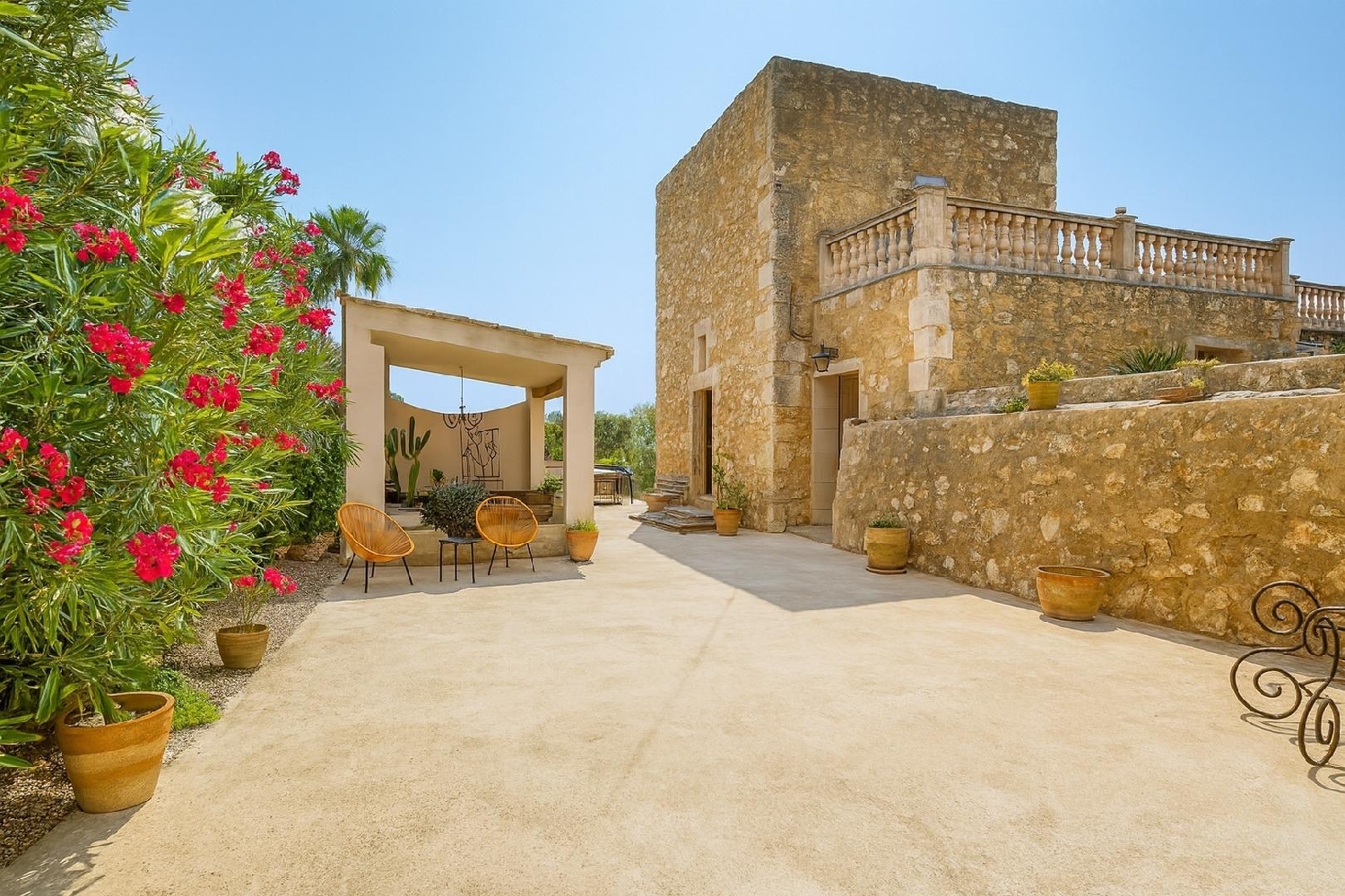  te koop boerderij Ses Salines Sud 1