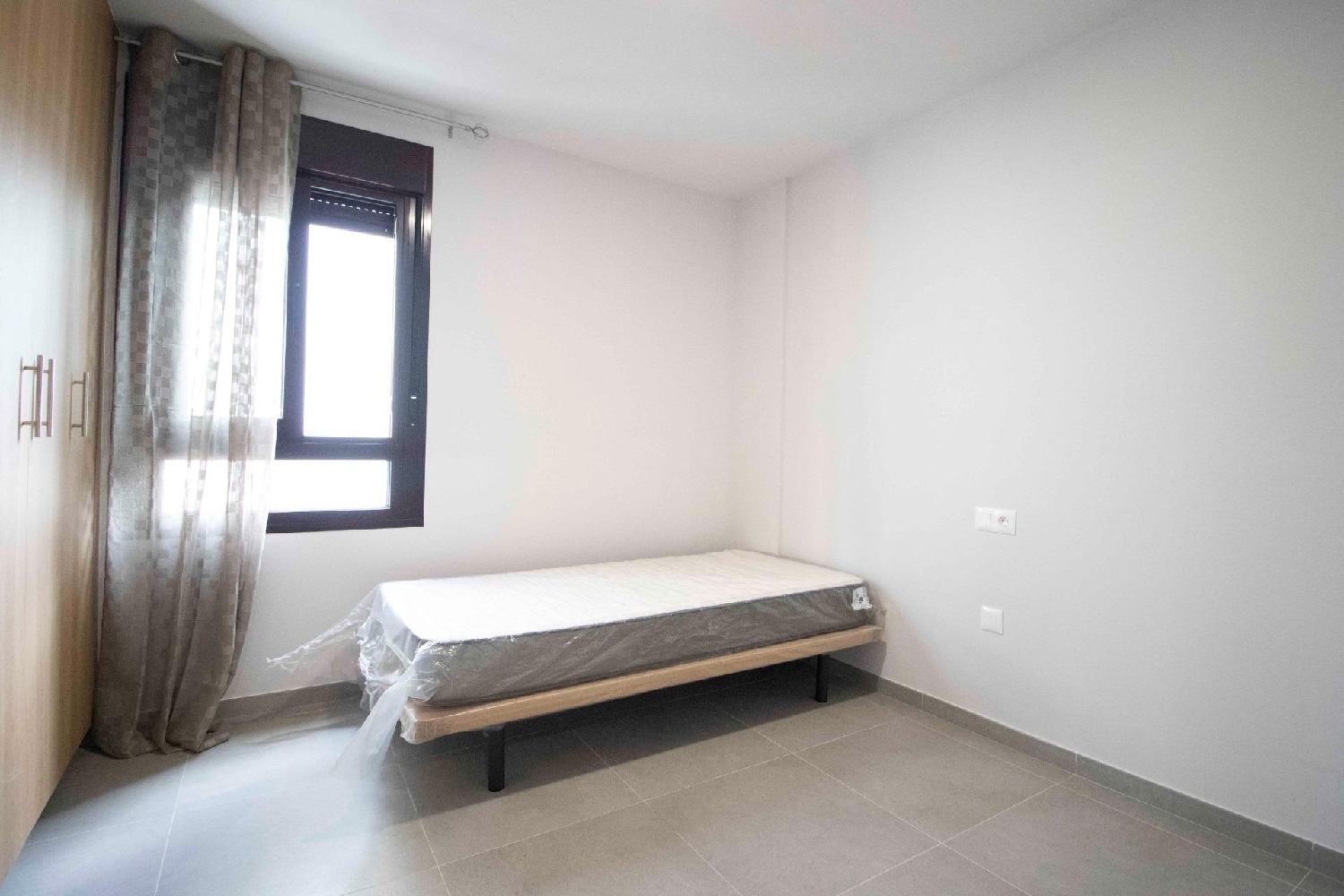 till salu etagevåning Maroñas Noya 8