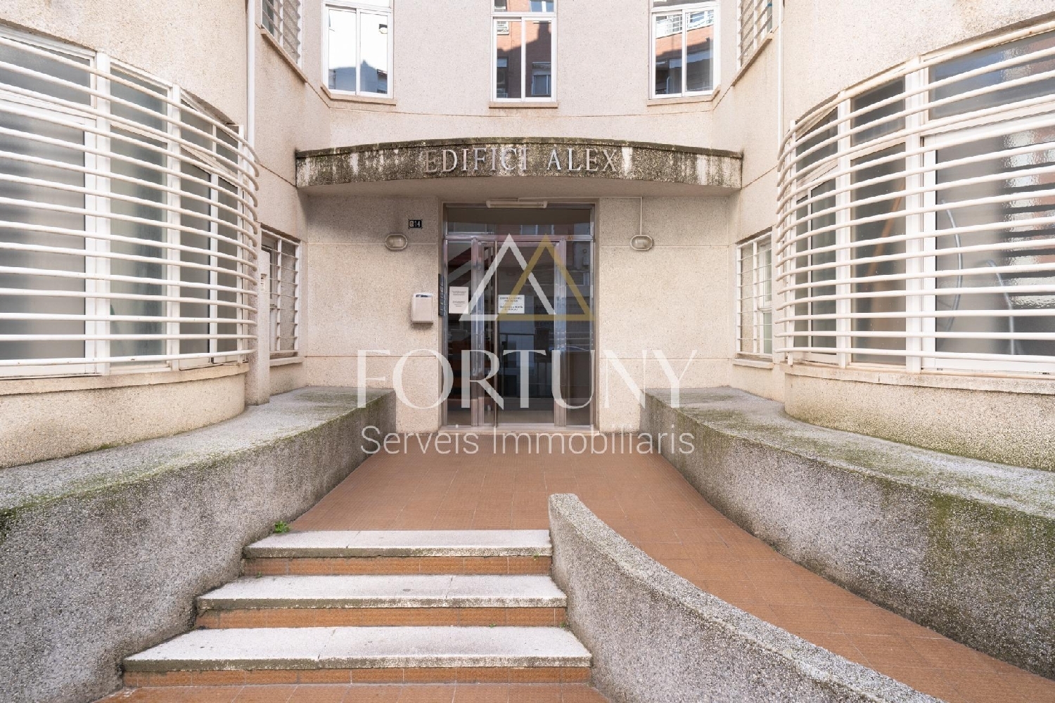 for sale ground floor Barriada Les Tres Creus Bages 3