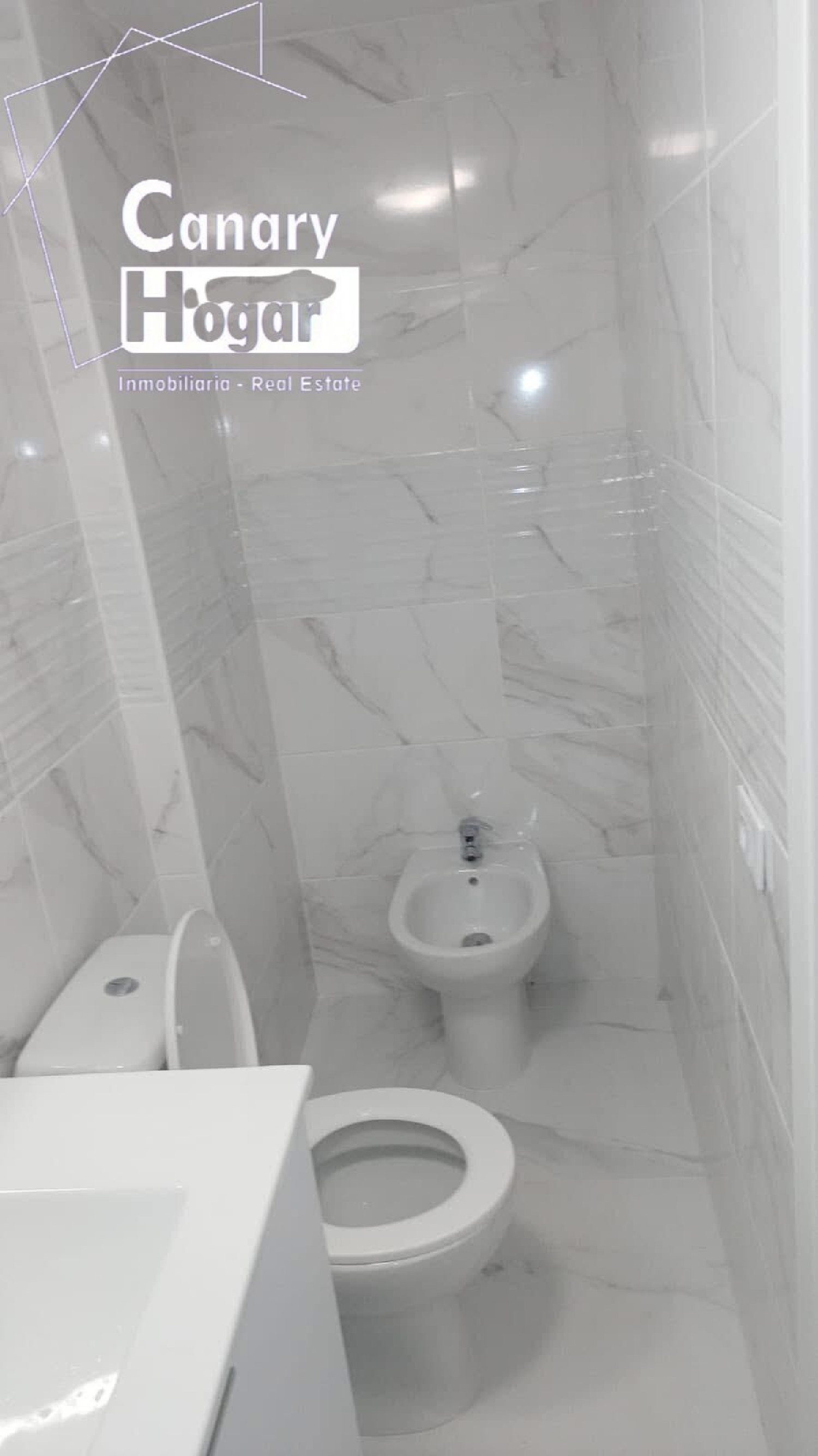 till salu bottenvåning Maroñas Noya 7