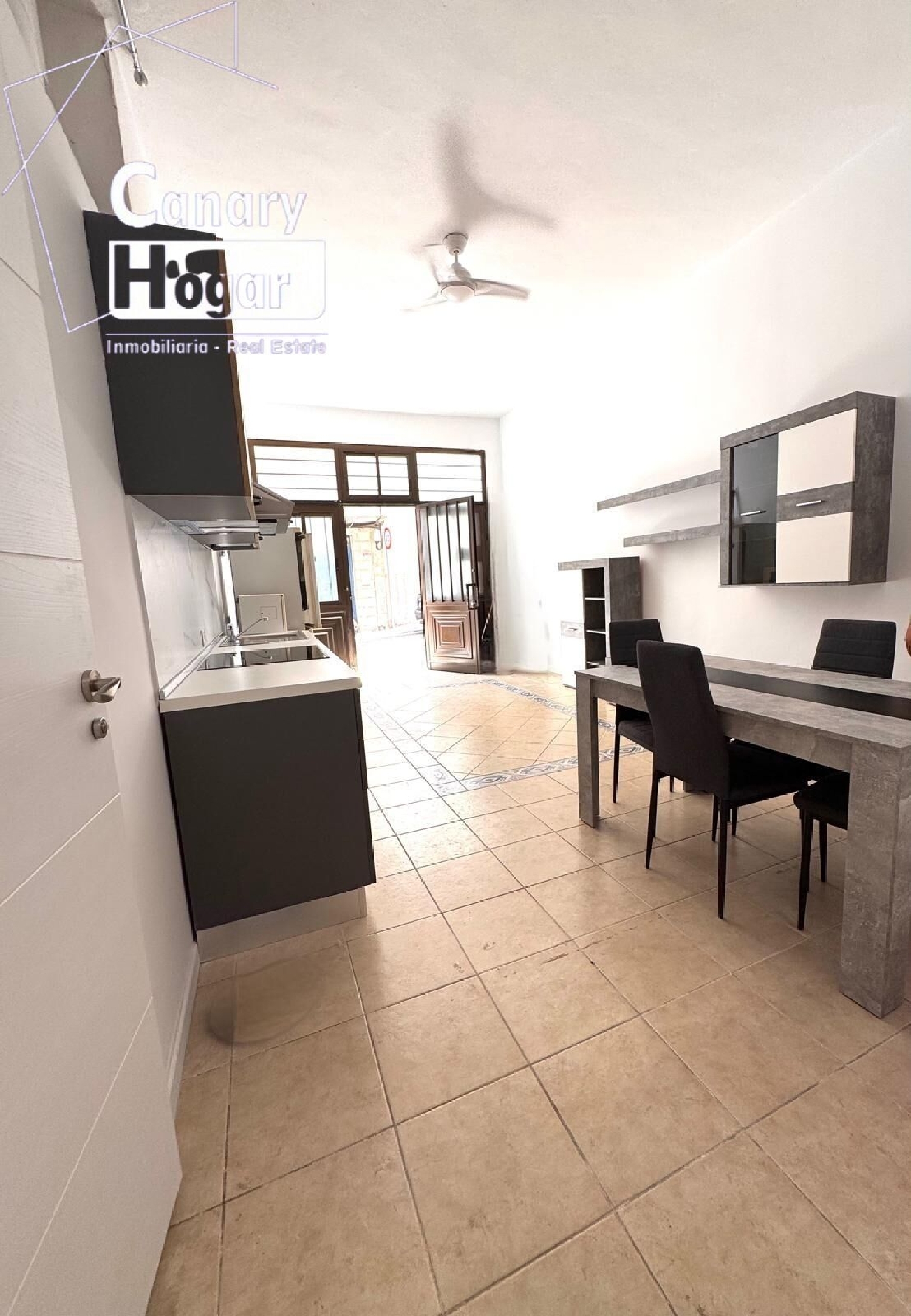 till salu bottenvåning Maroñas Noya 5