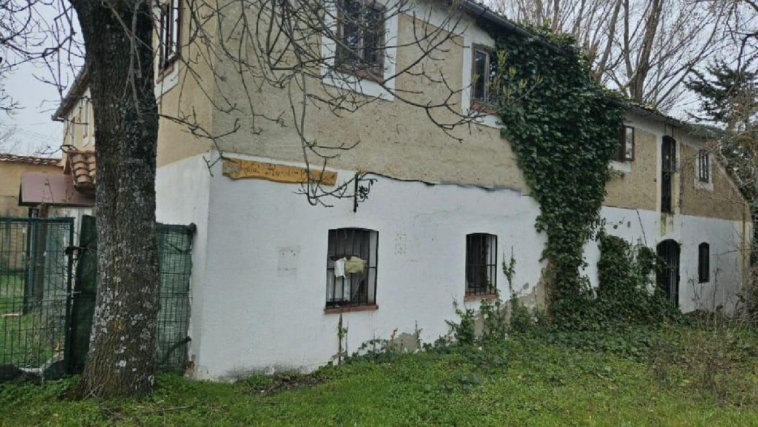  for sale hotel Segovia De Sacedón Campo De Salamanca 1