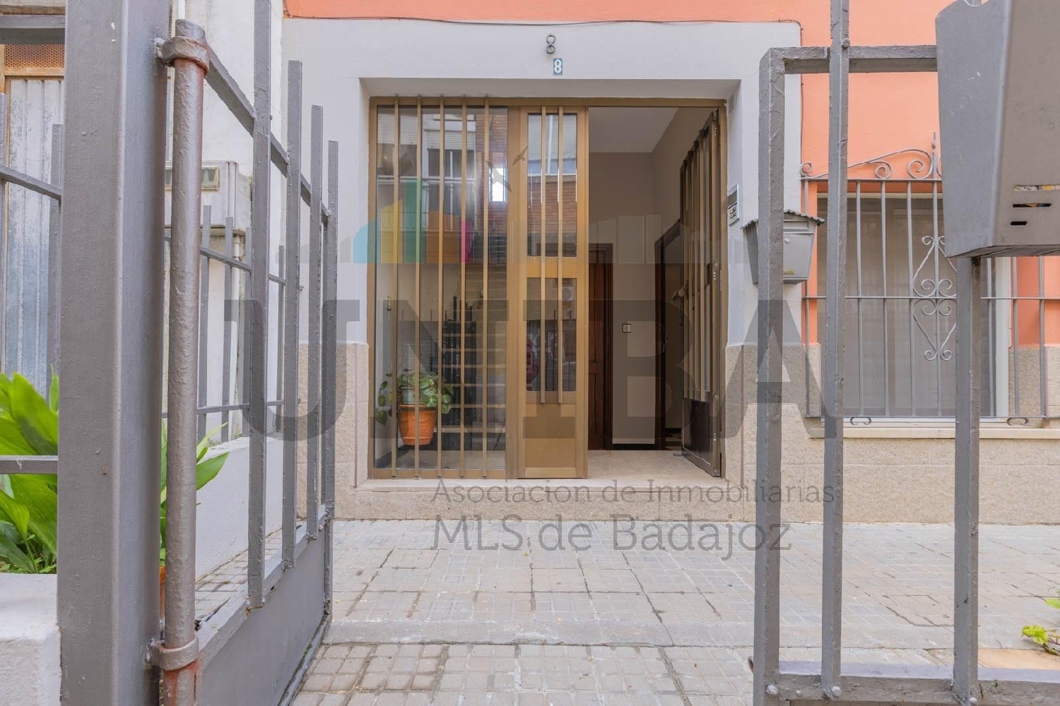 for sale house Badajoz Casco Antiguo-Centro Badajoz 3