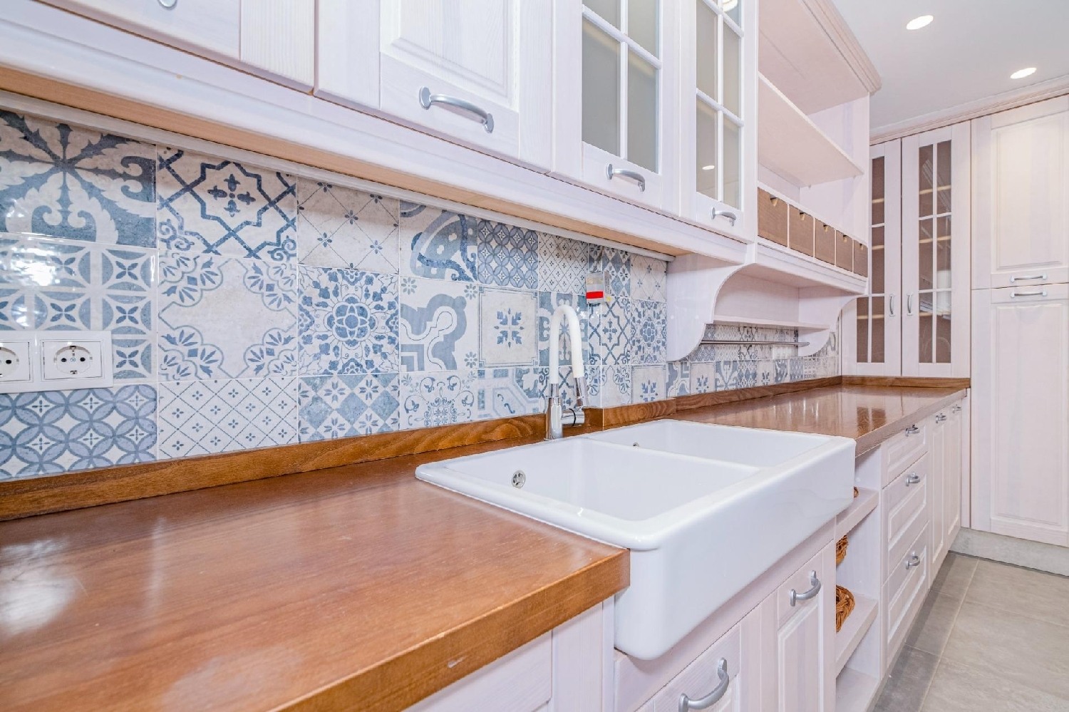  till salu hus Barrio De Granada Alacantí 2