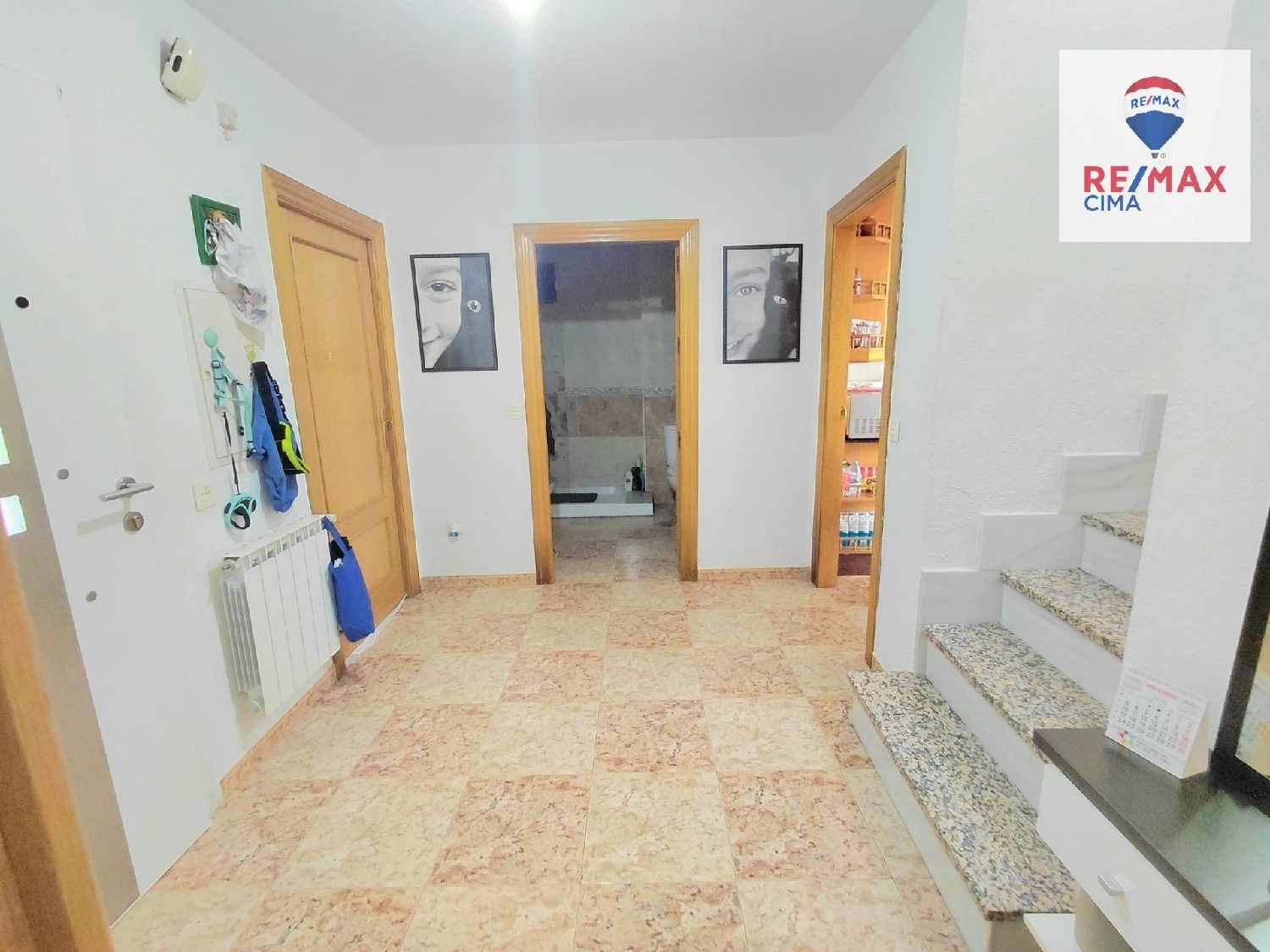  till salu hus Baza Baza 7