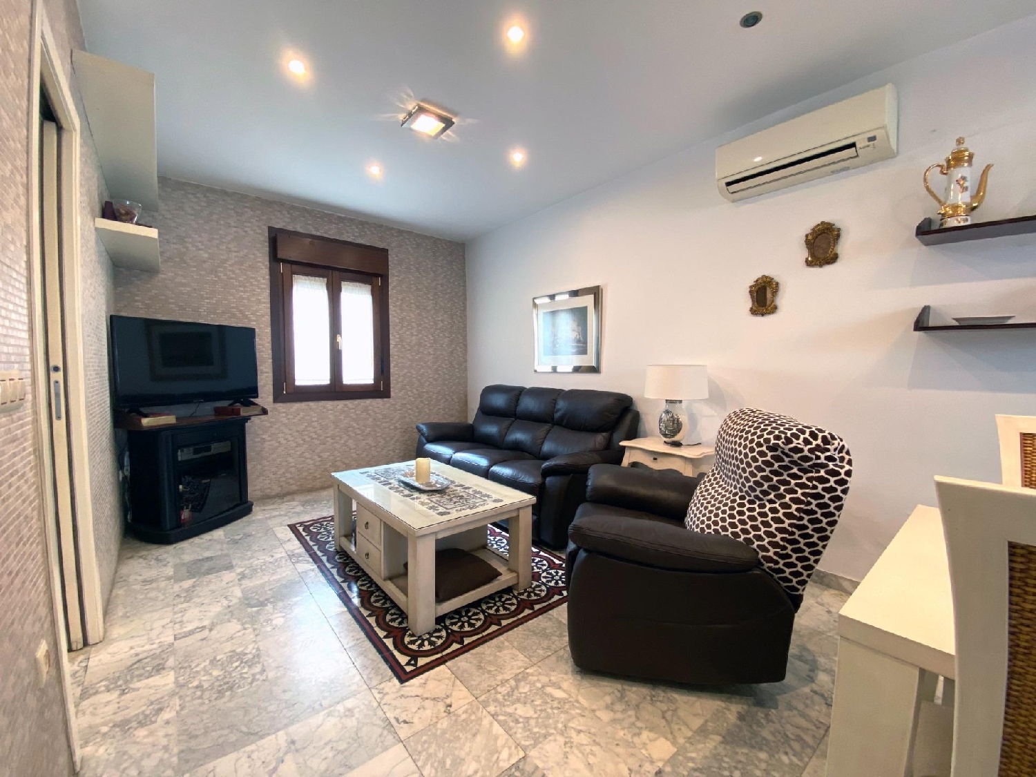  till salu hus Camas Oviedo 8