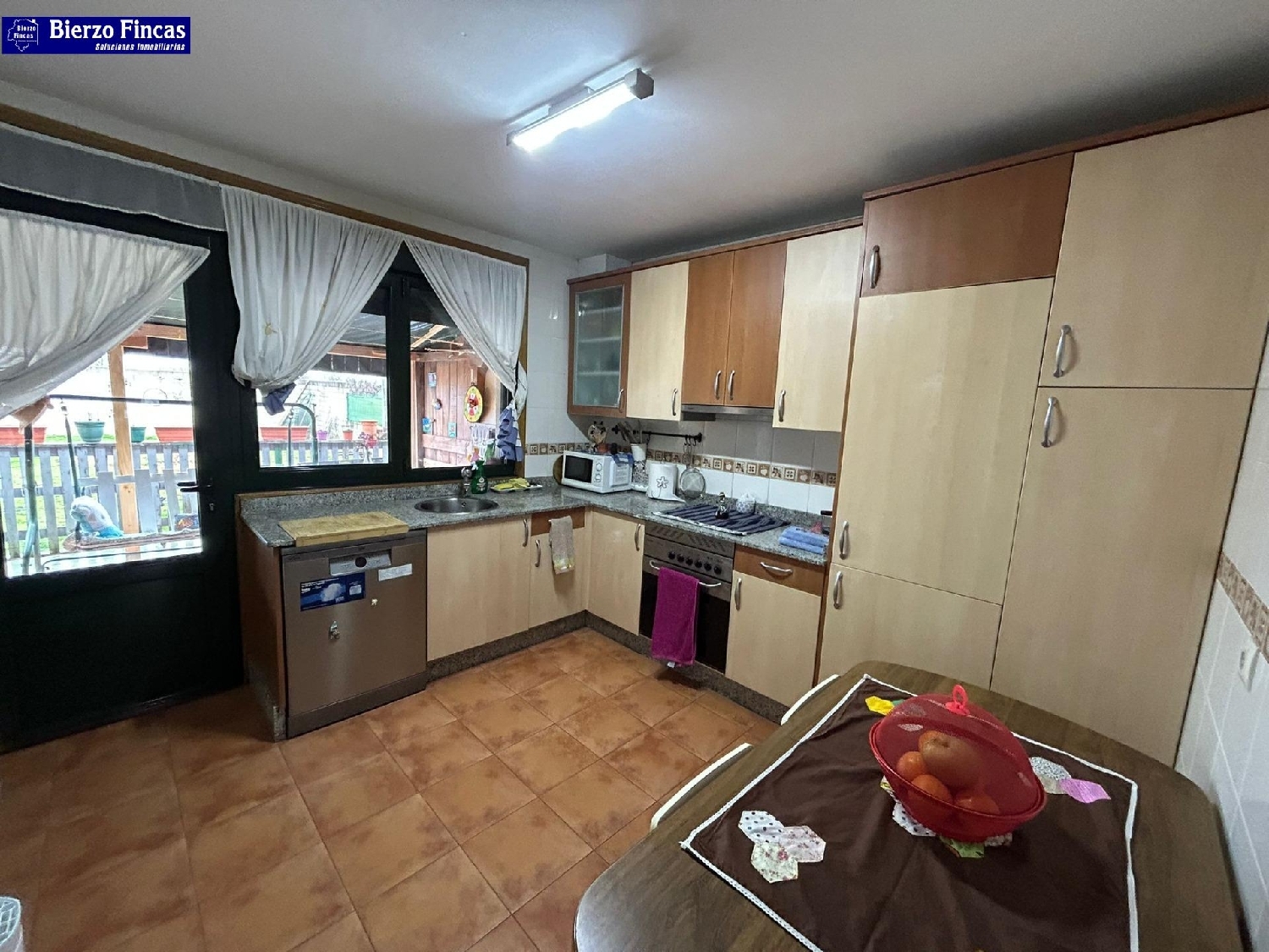 till salu hus Carracedelo Bierzo (El) 8