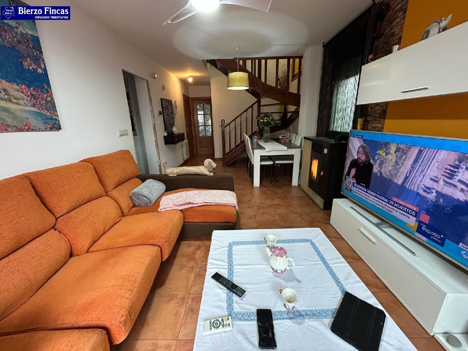 till salu hus Carracedelo Bierzo (El) 6