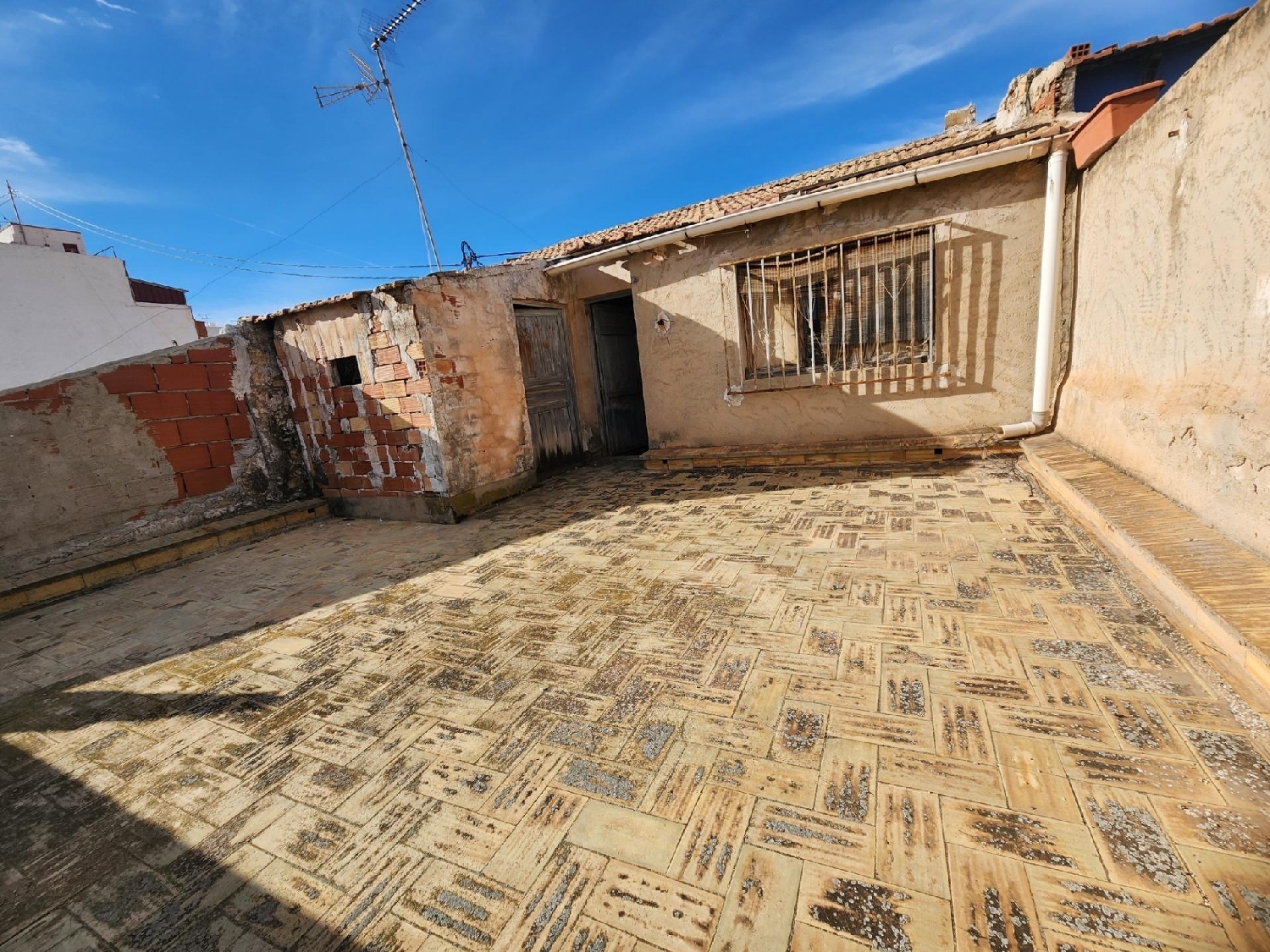 for sale house Crevillent Baix Vinalopó 2