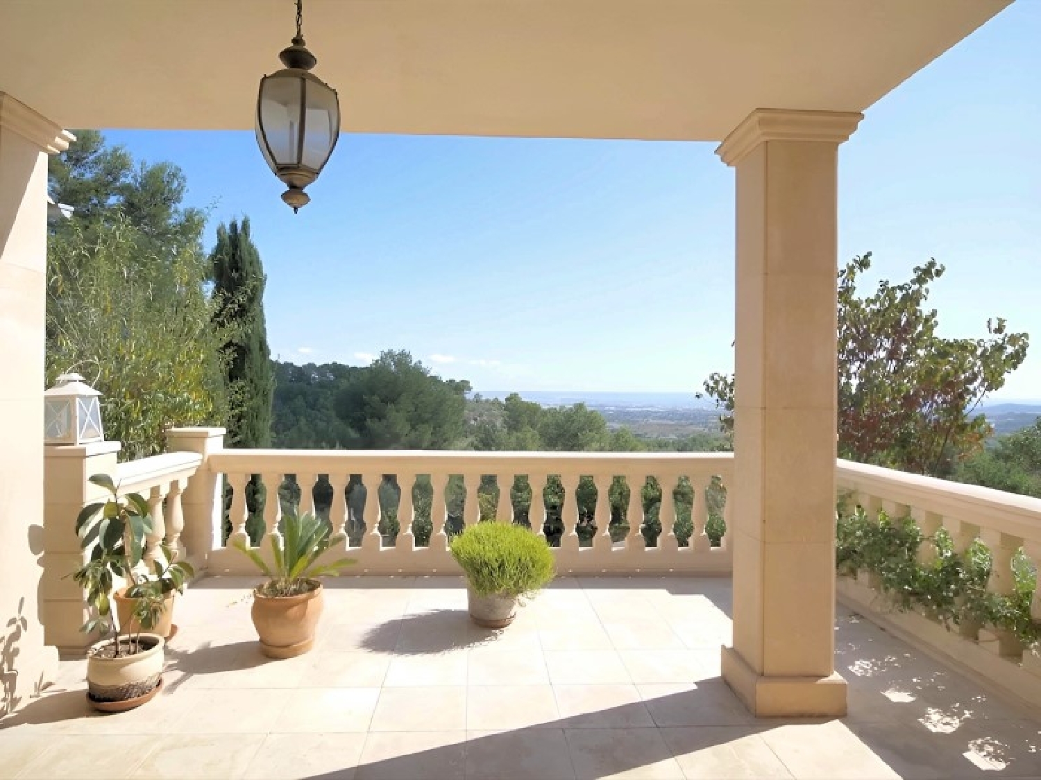  till salu hus Estacio Nord Comtat 8