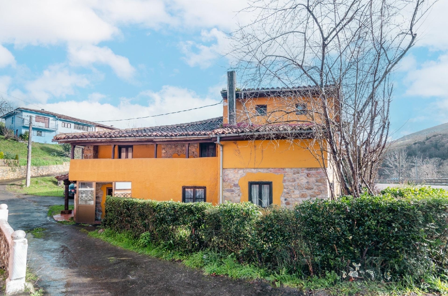  for sale house Parres Oriente 3