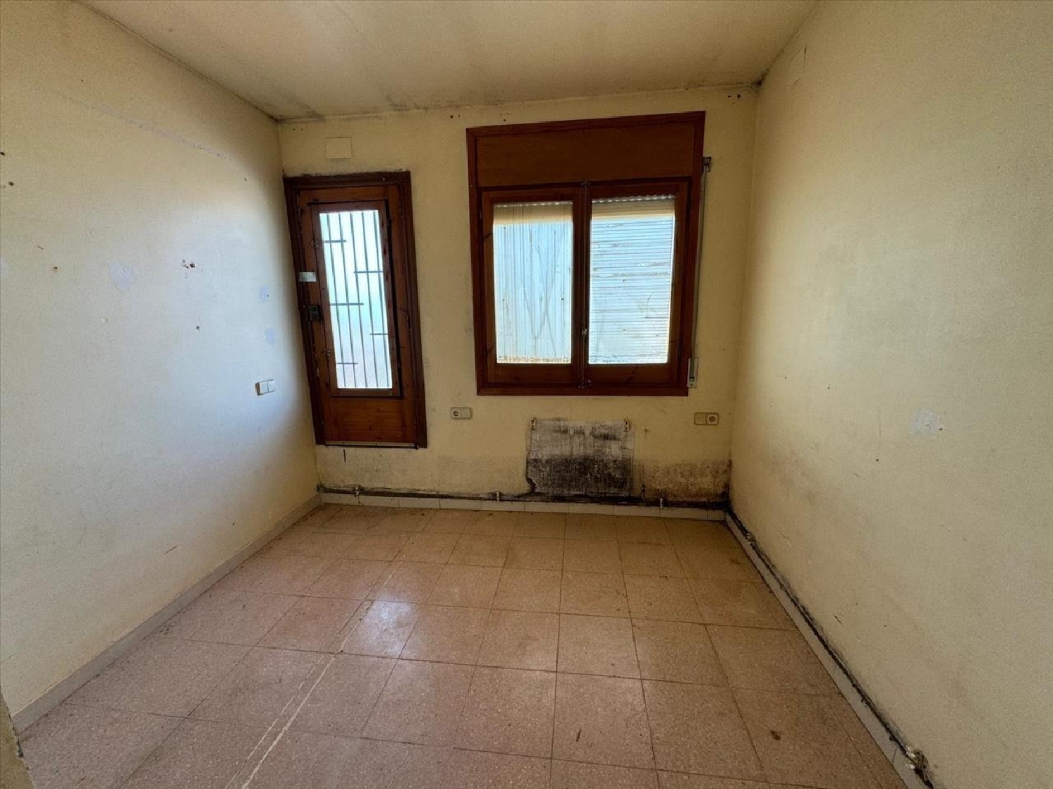  till salu hus Piera Anoia 8