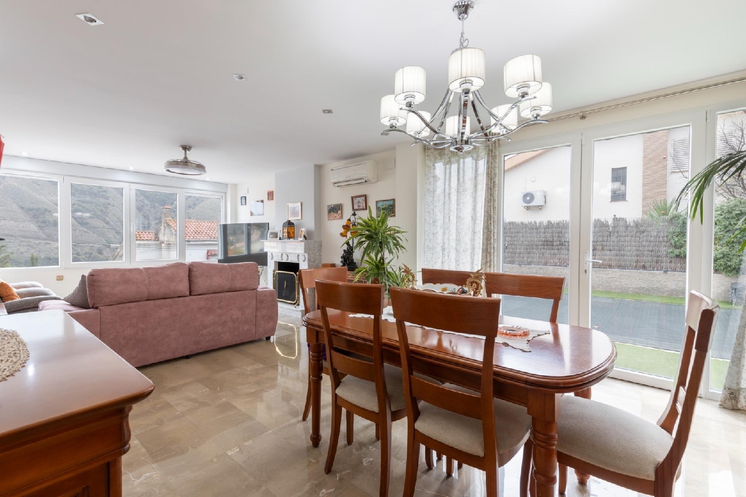  till salu hus Pinos Genil Vega De Granada 7