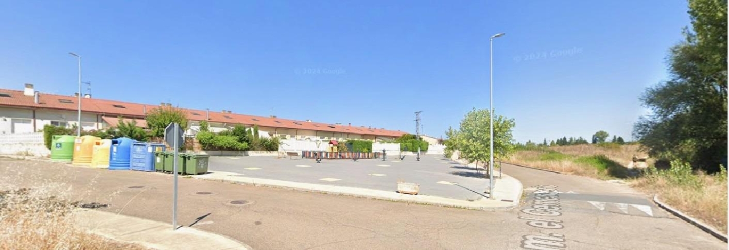  till salu hus Villasabariego León 1