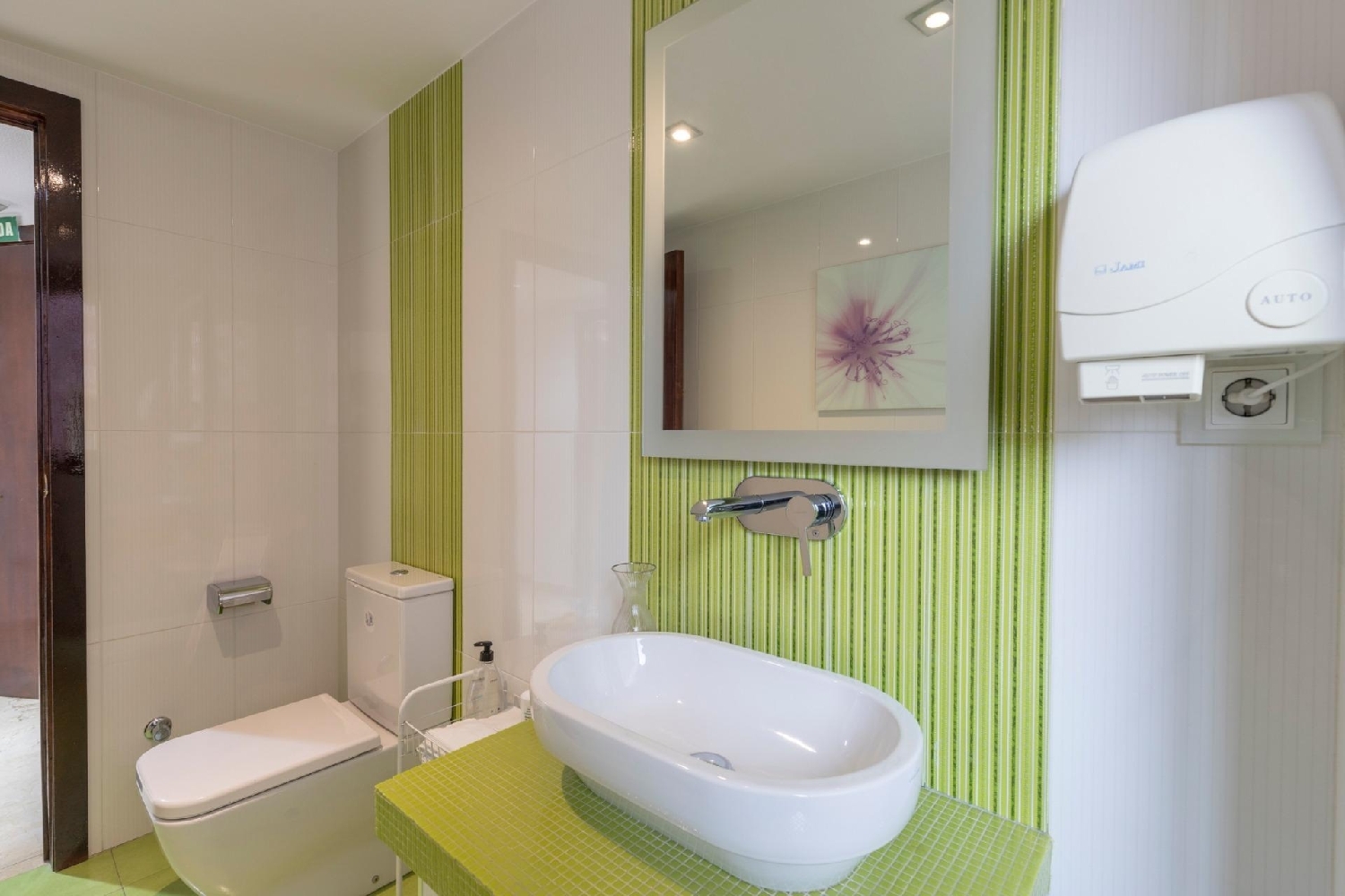  en venta oficina Barrio De Granada Alacantí 8