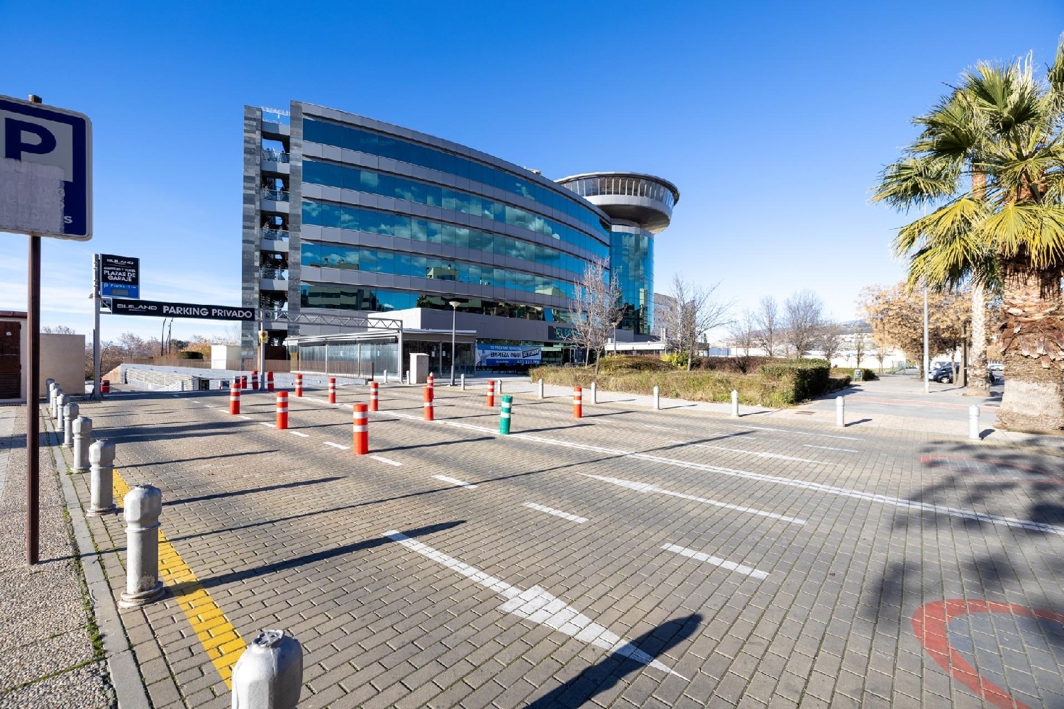 till salu kontor Barrio De Granada Alacantí 2