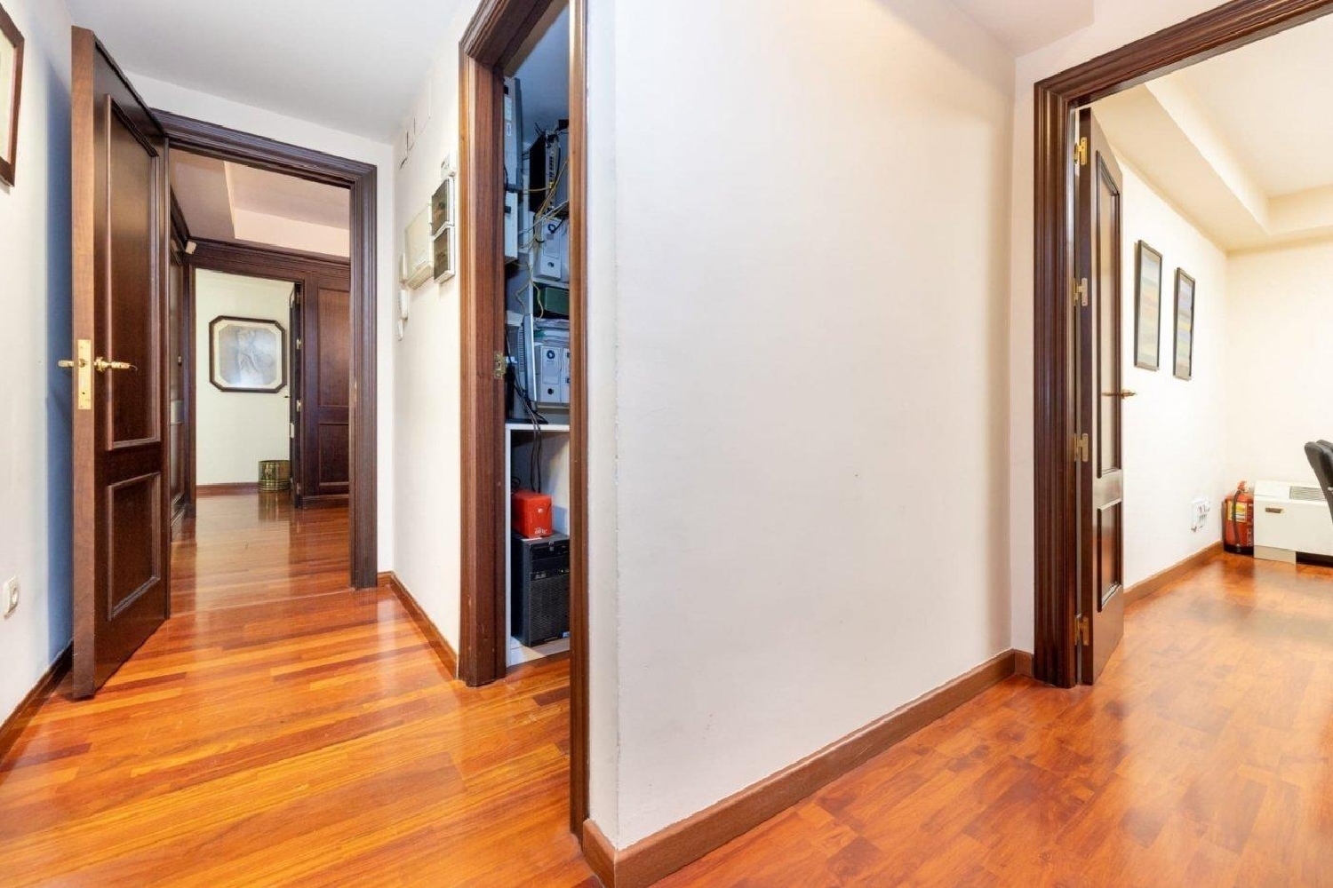 till salu kontor Barrio De Granada Alacantí 8