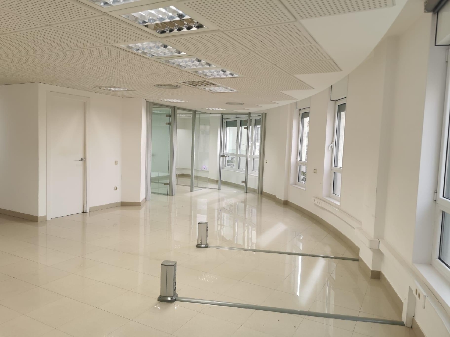 te koop kantoor Manresa Bages 1