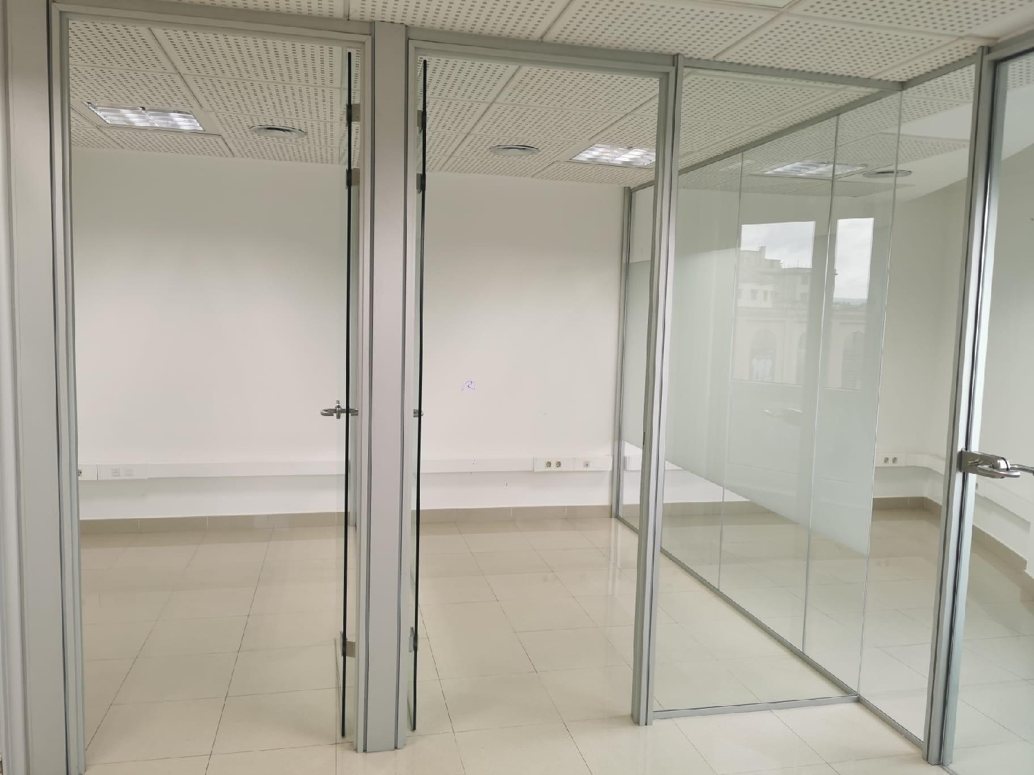 te koop kantoor Manresa Bages 6