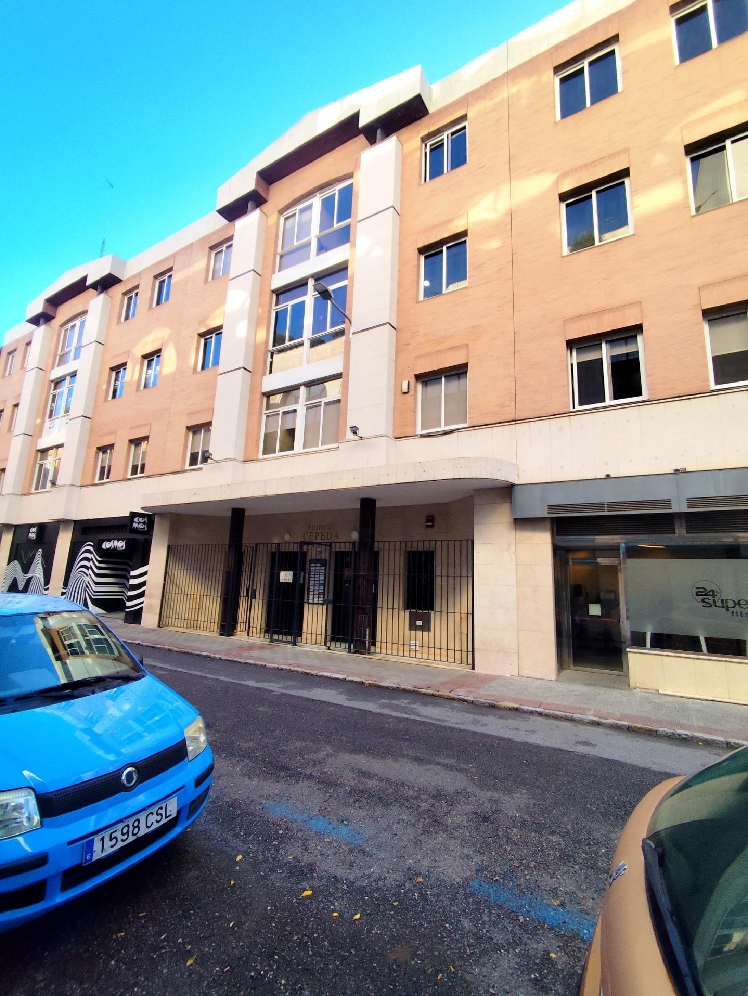  for sale office Sevilla La Nueva Sur 3
