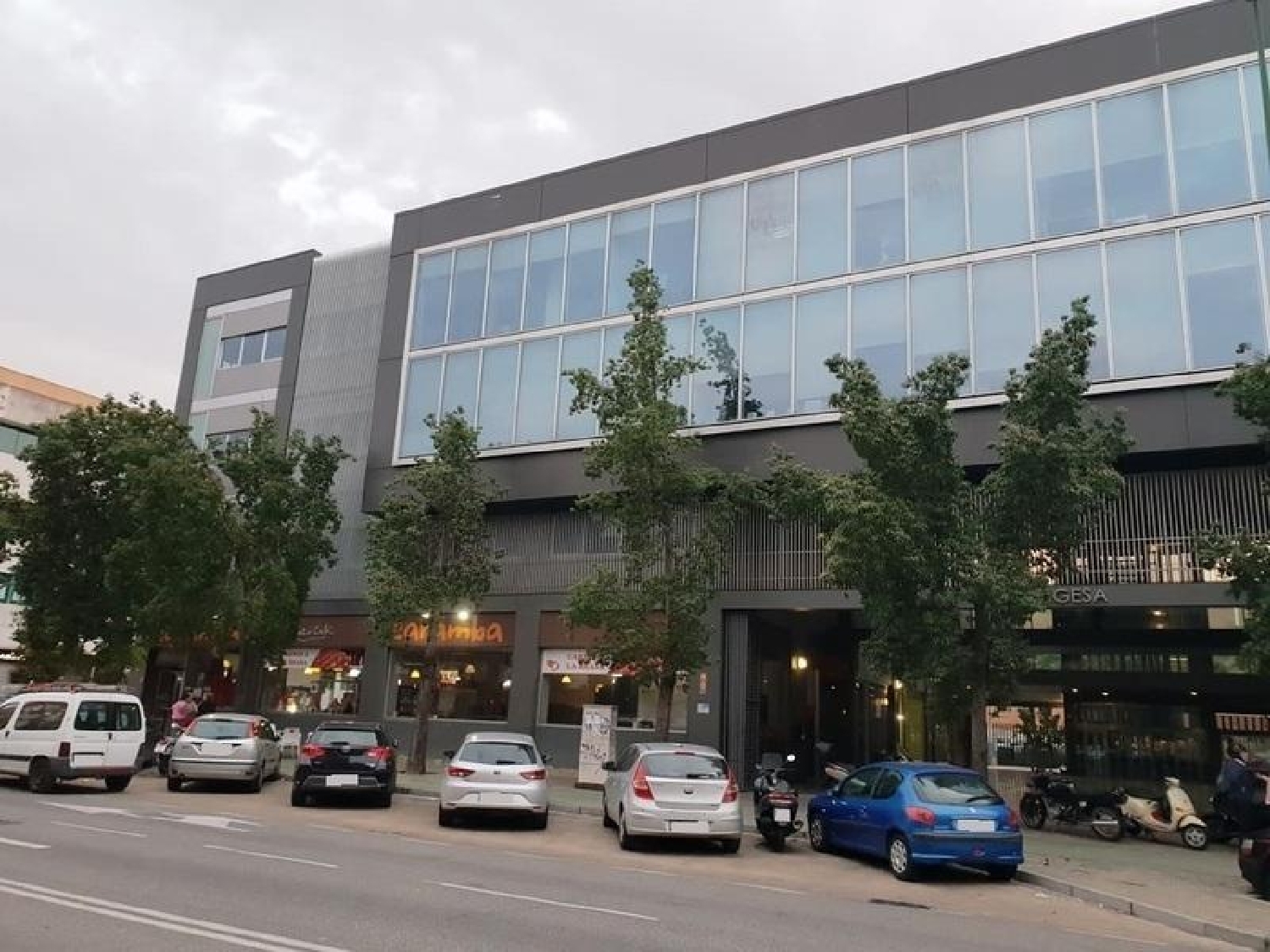  en venta oficina Sevilla La Nueva Sur 4