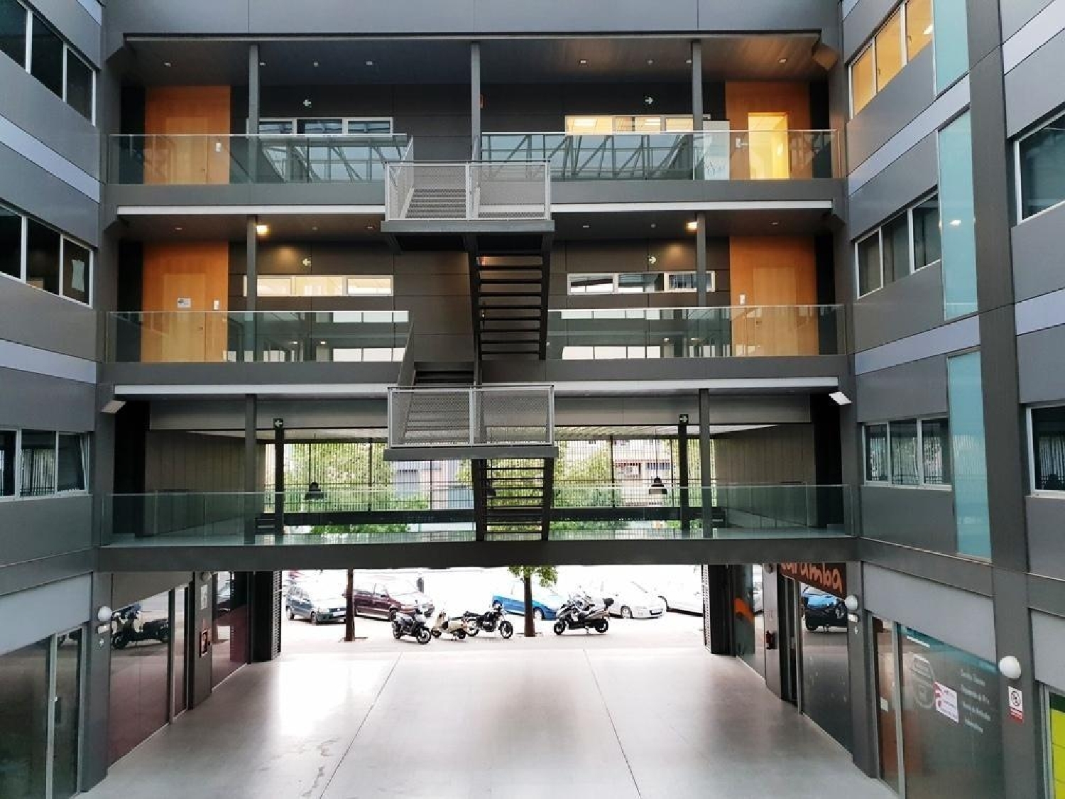  for sale office Sevilla La Nueva Sur 8