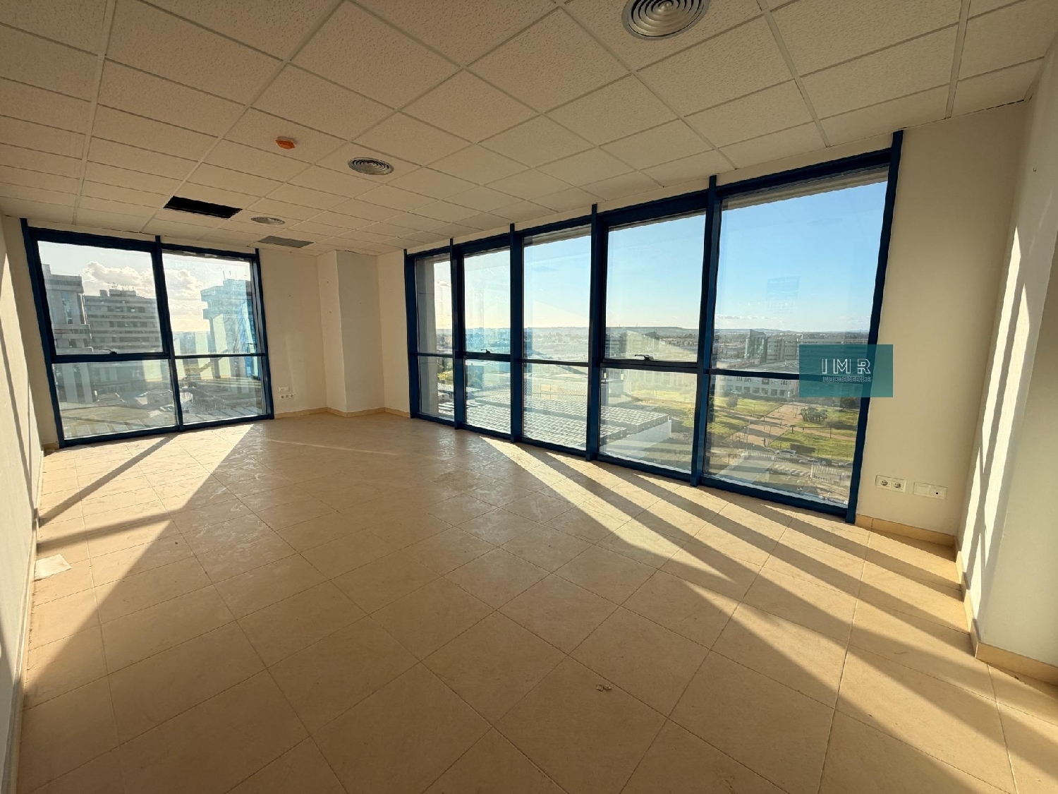 te koop kantoor Sevilla La Nueva Sur 1