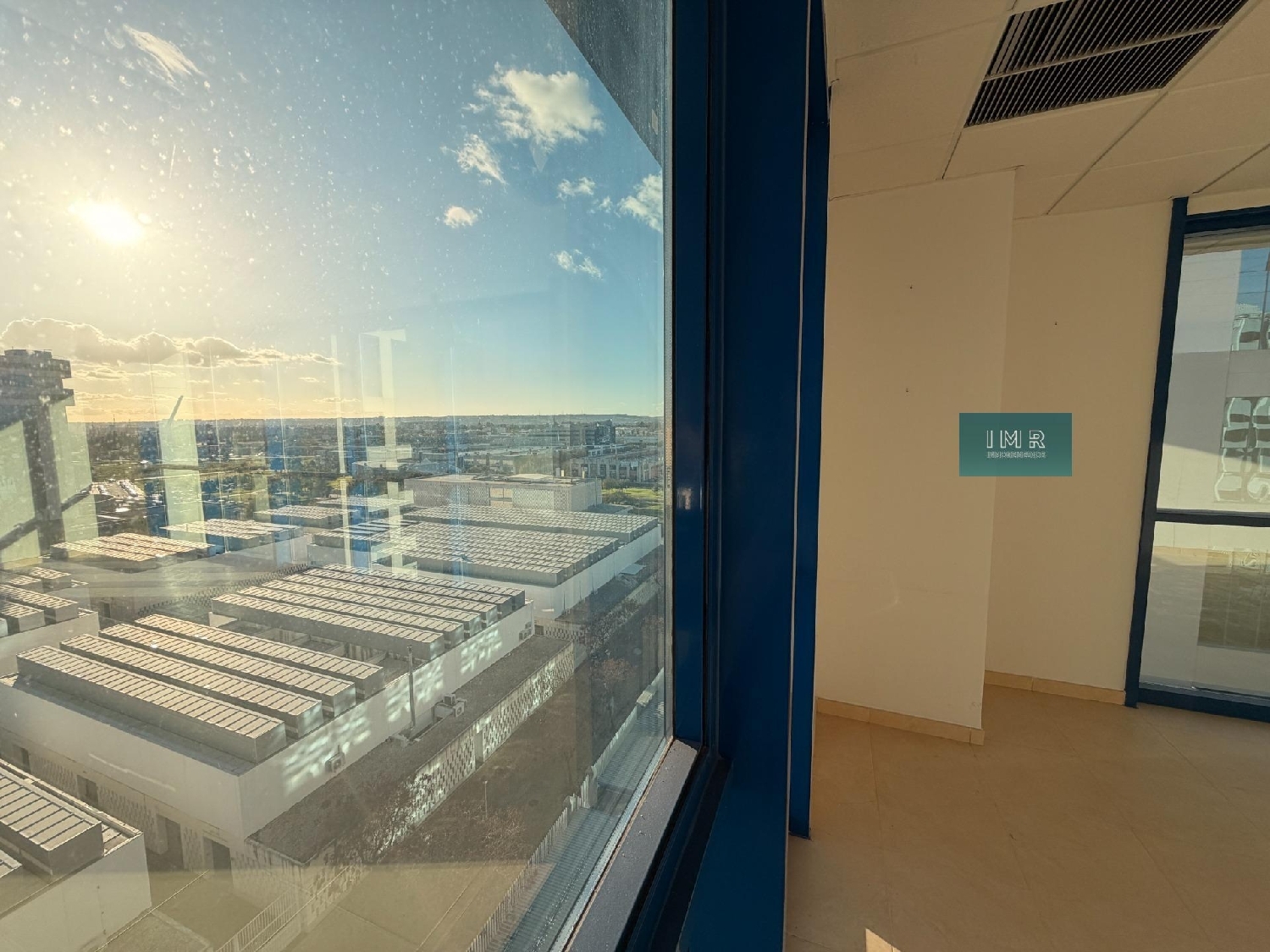 te koop kantoor Sevilla La Nueva Sur 2