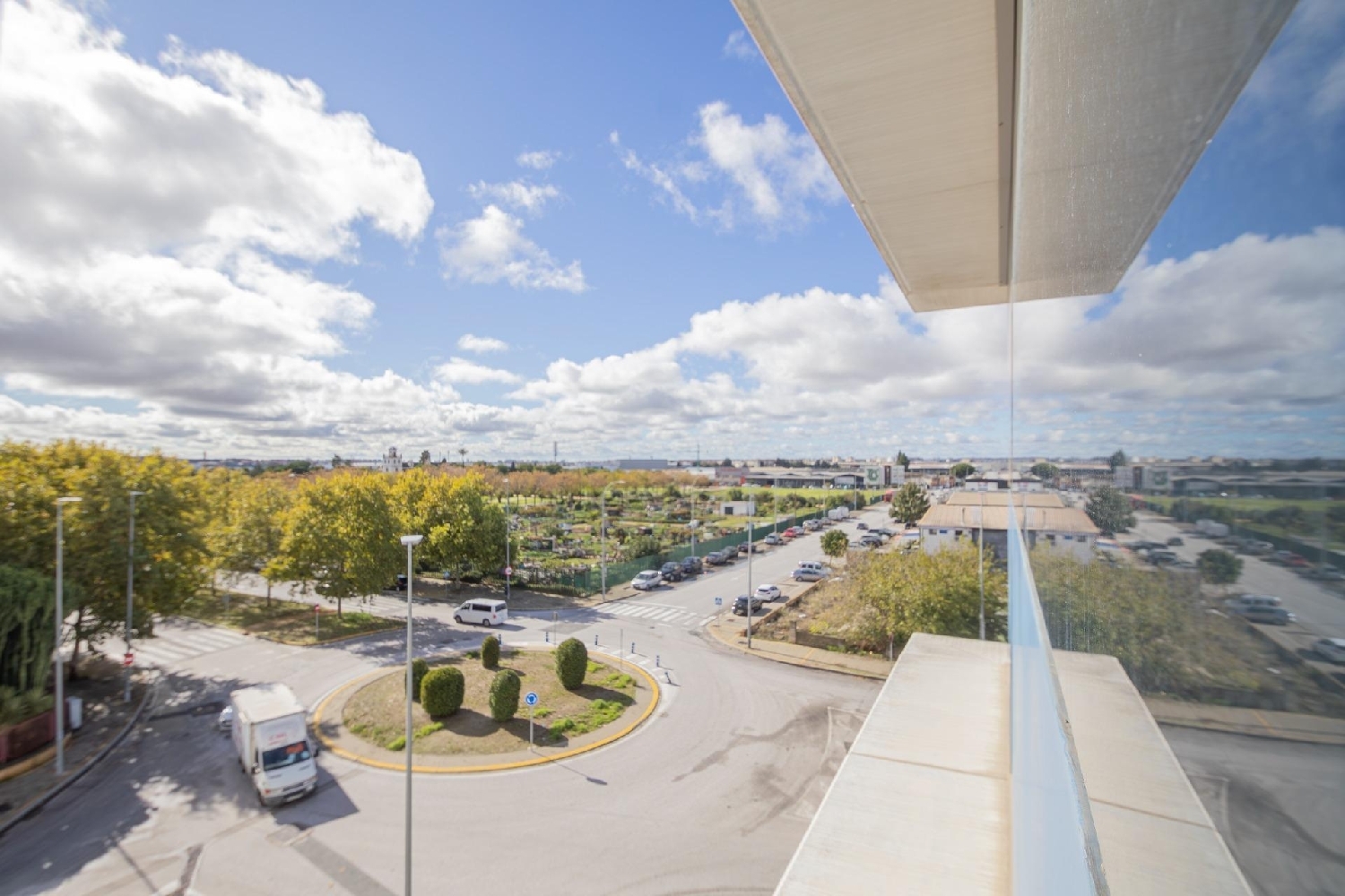  en venta oficina Sevilla La Nueva Sur 8