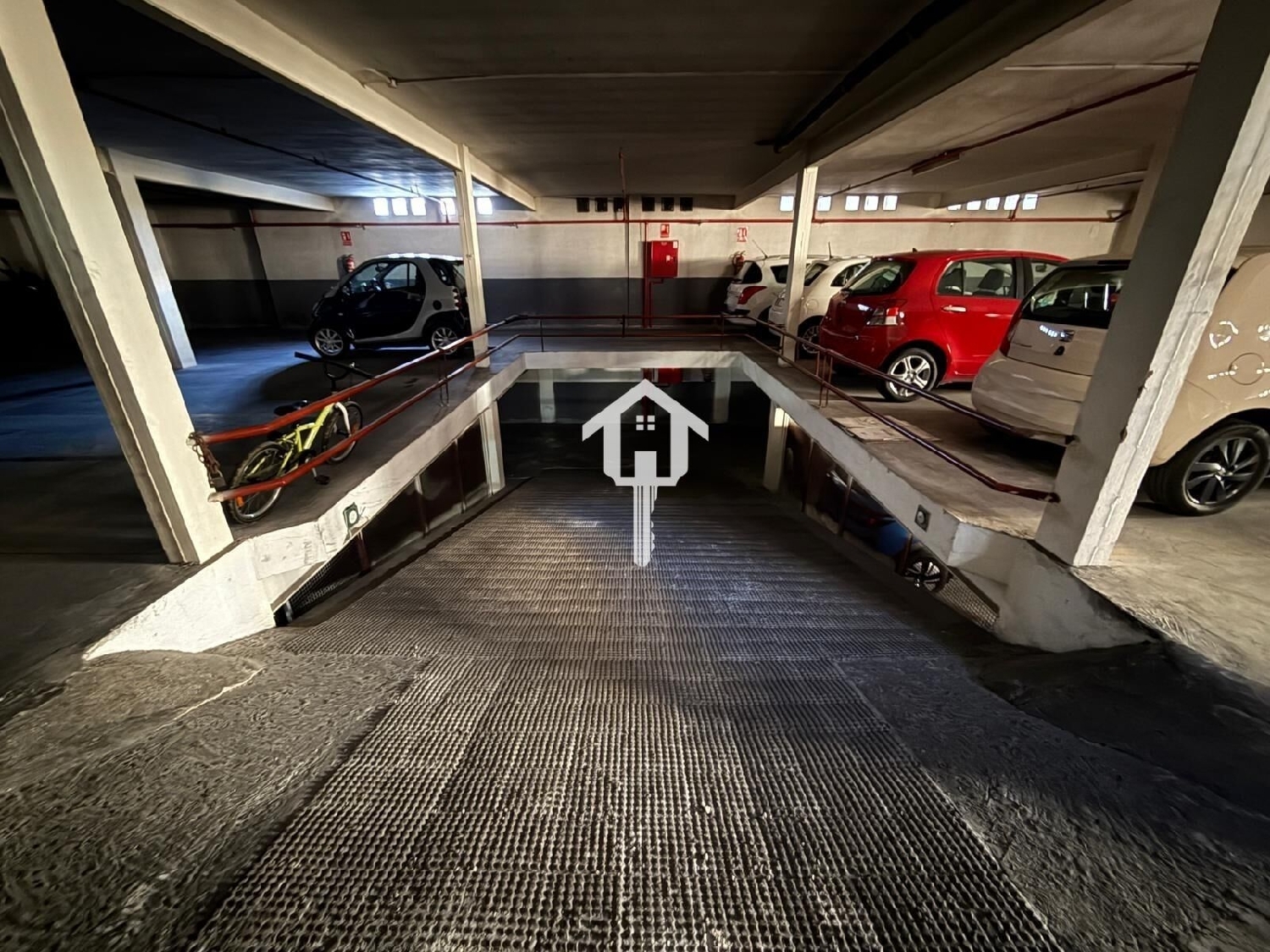 for sale parking space Alicante Centro 03001 Alacantí 8