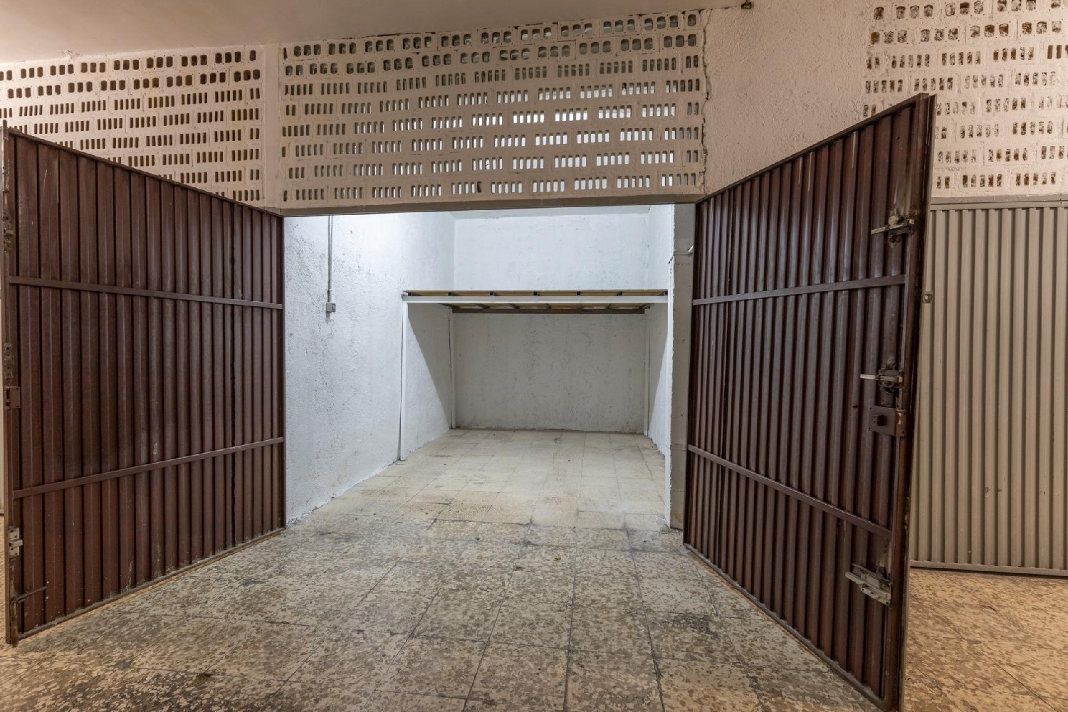  à vendre parking Barrio De Granada Alacantí 8