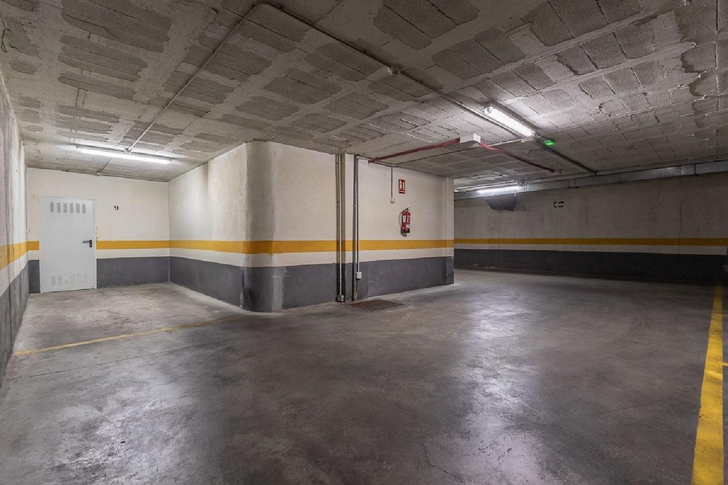  till salu parkering Barrio De Granada Alacantí 4