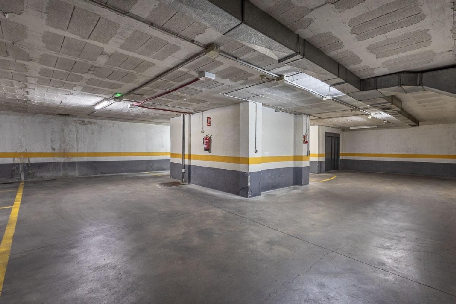  te koop parkeerplaats Barrio De Granada Alacantí 6