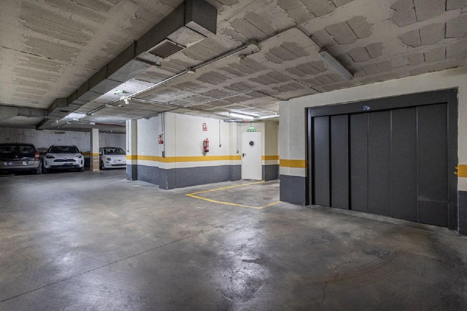  te koop parkeerplaats Barrio De Granada Alacantí 7