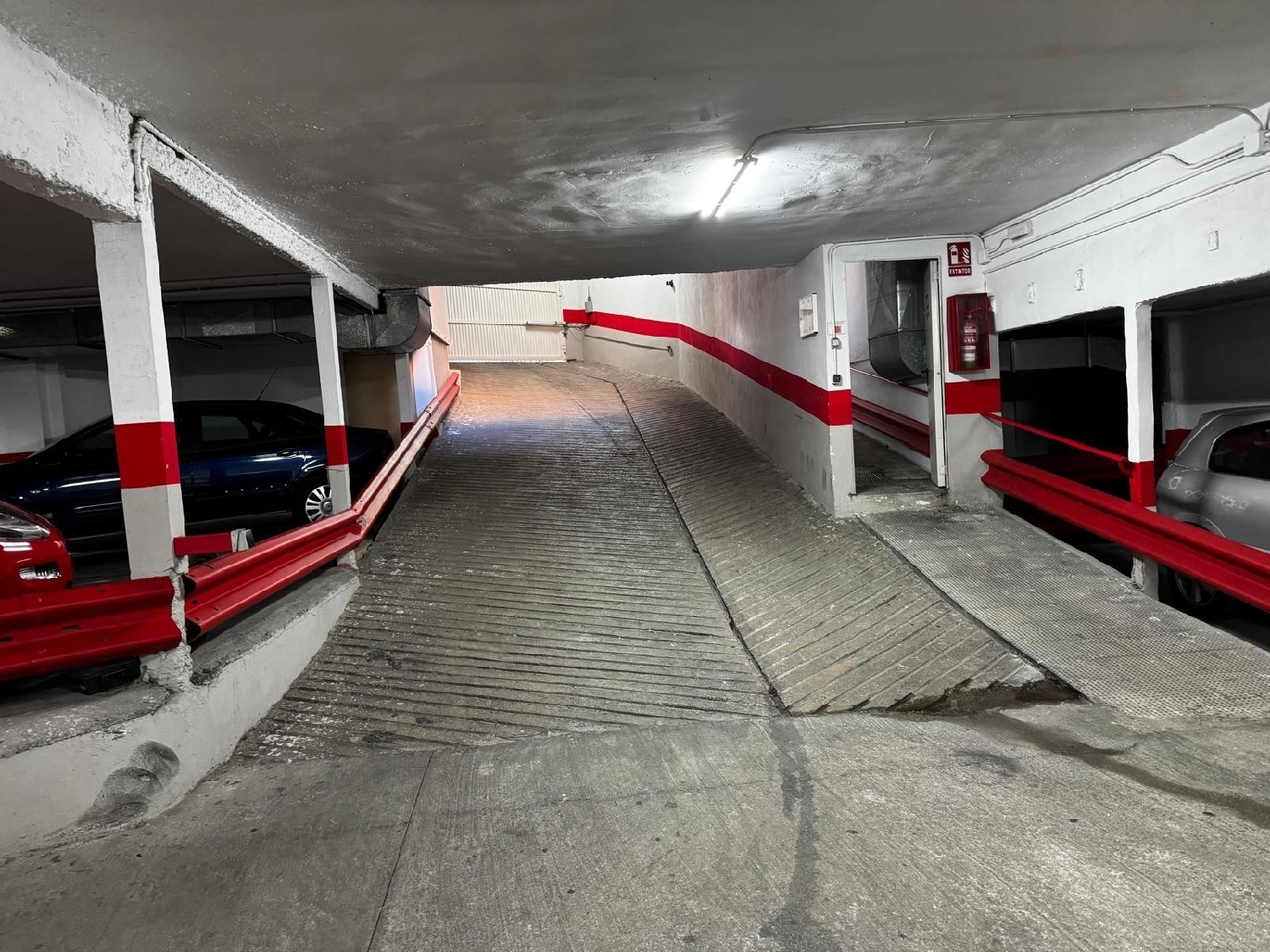  till salu parkering Barrio De Granada Alacantí 4