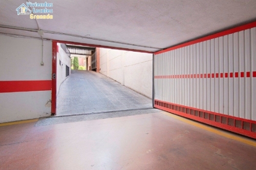 Barrio De Granada Alacantí parking foto 6335361