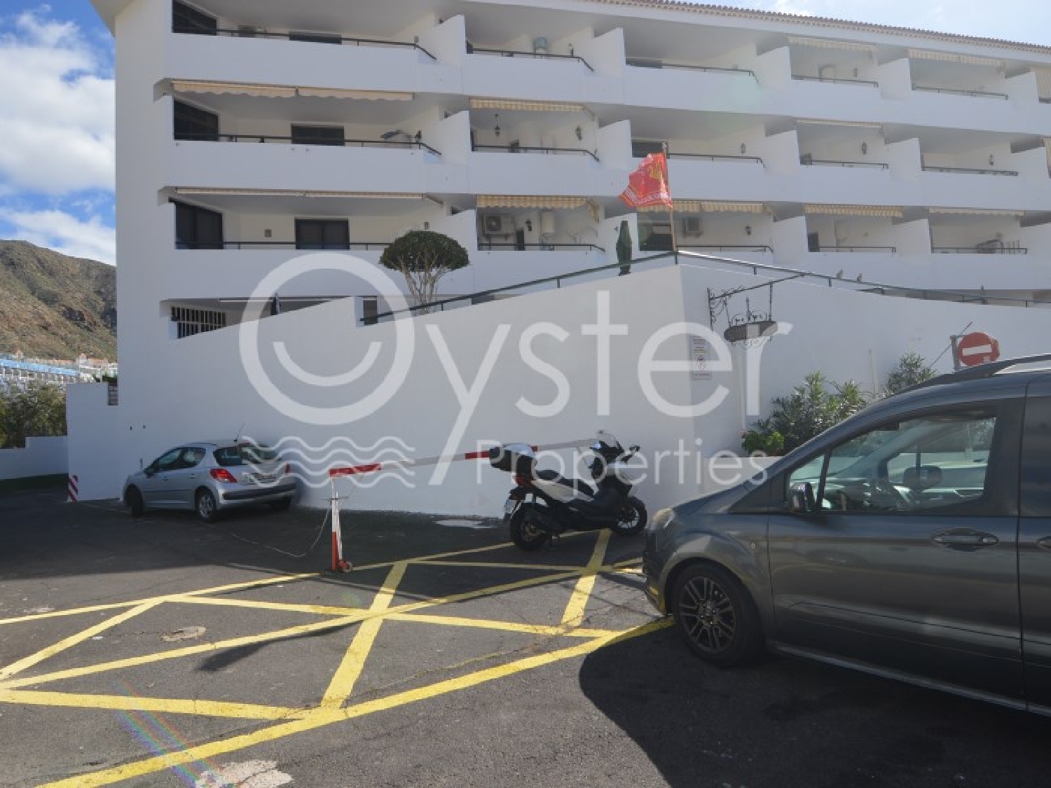 till salu parkering Playa De Los Cristianos Zona Sur 3