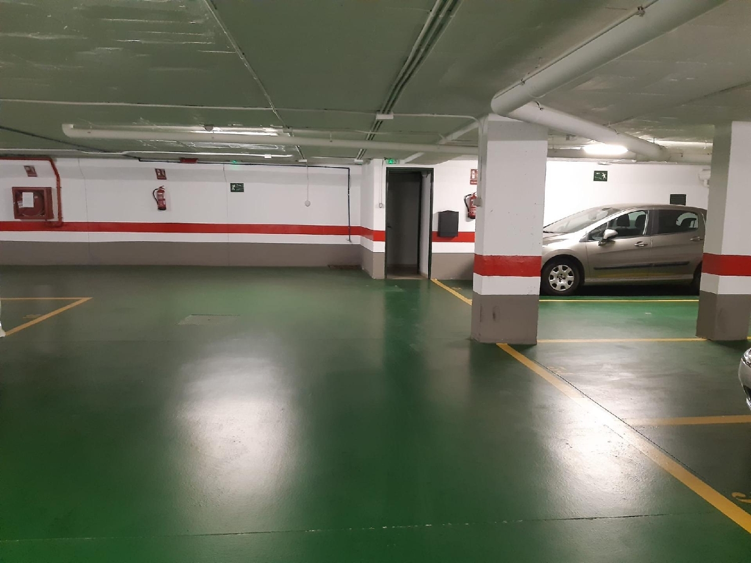 till salu parkering Sevilla La Nueva Sur 4