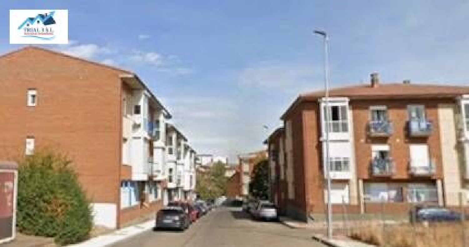 te koop parkeerplaats Villaquilambre León 2