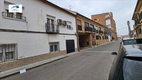 Yuncos Sagra (La) Parkplatz Bild 6340662