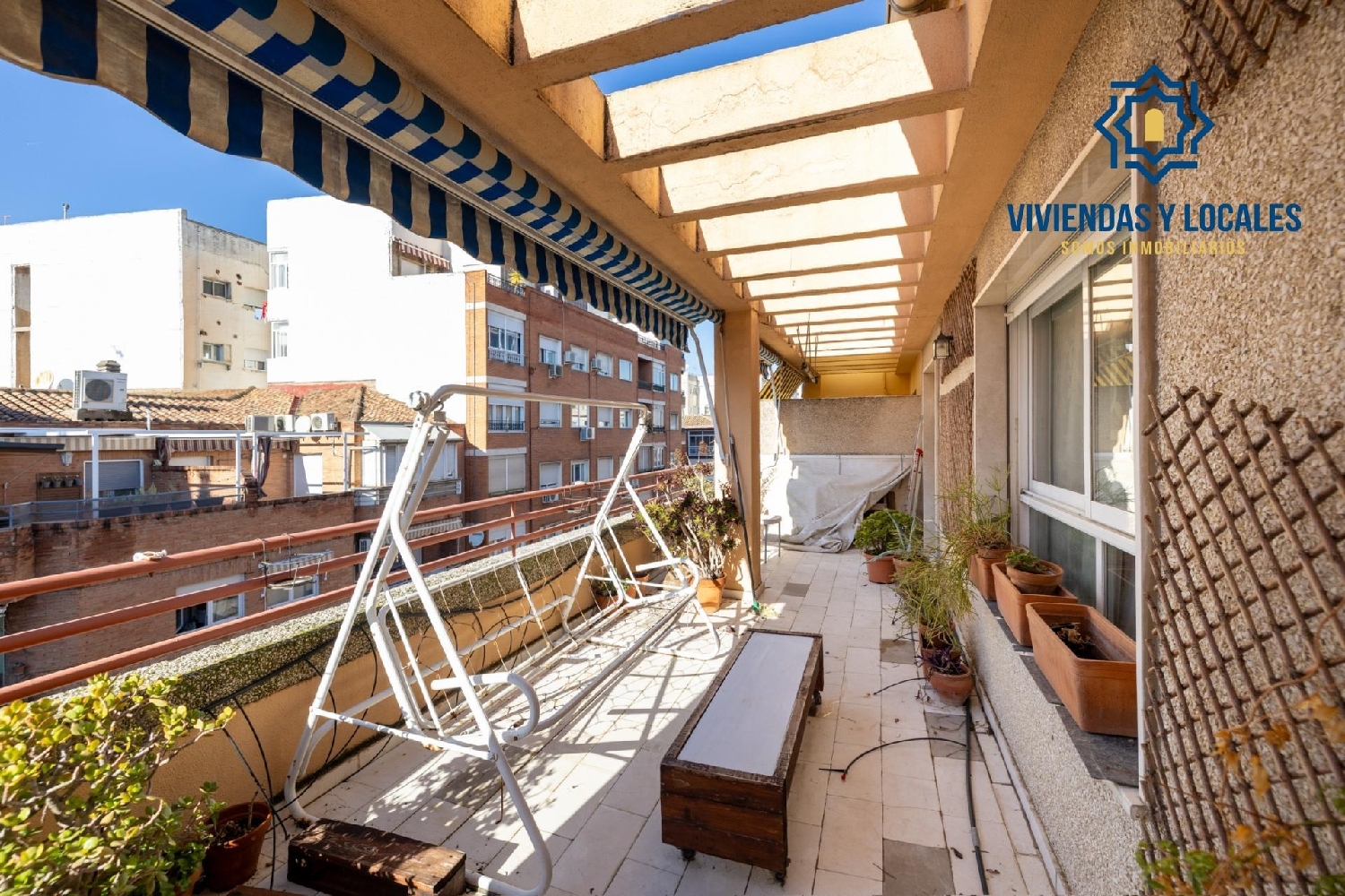  en venta ático Barrio De Granada Alacantí 1