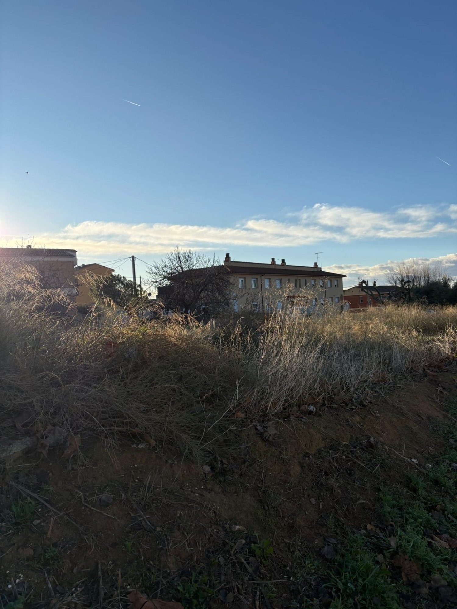 till salu tomt Castejón Del Puente Somontano De Barbastro 3