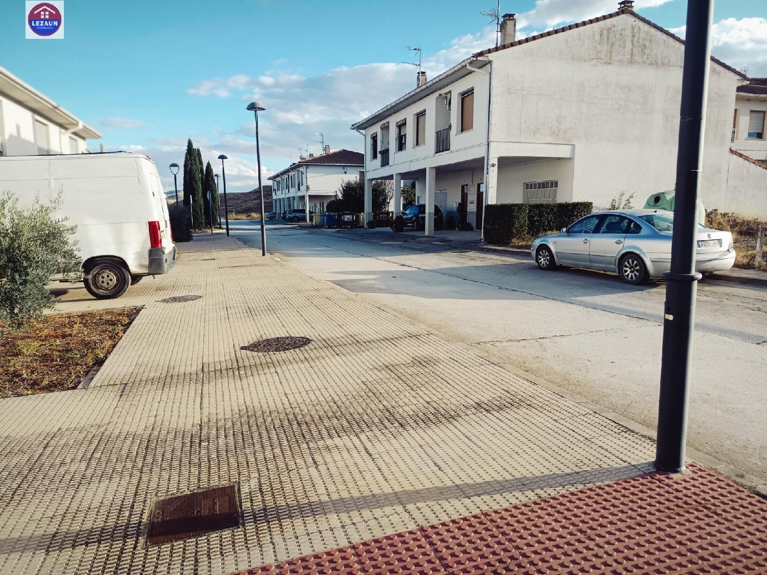 till salu tomt Miranda De Arga Ribera Alta 8