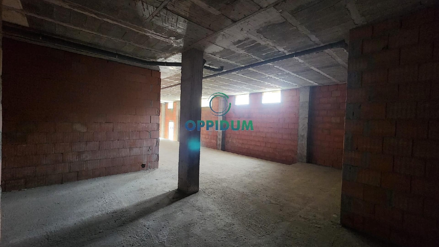  en venta local A Lamestrega Betanzos 7